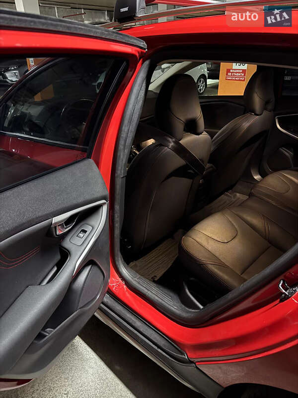 Хэтчбек Volvo V40 Cross Country 2013 в Одессе фото 5 Хэтчбек Volvo V40 Cross Country 2013 в Одессе