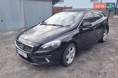 Хетчбек Volvo V40 Cross Country 2016 в Тернополі
