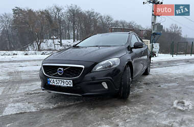 Хетчбек Volvo V40 Cross Country 2015 в Києві