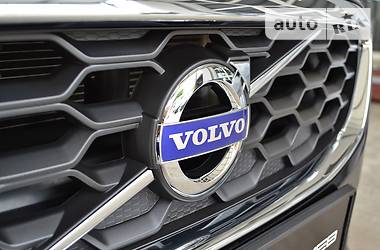 Хэтчбек Volvo V40 2016 в Киеве