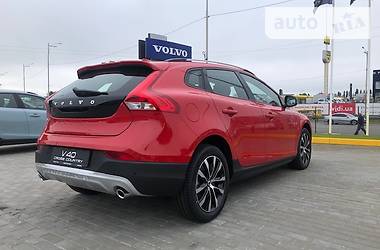 Хэтчбек Volvo V40 2019 в Киеве