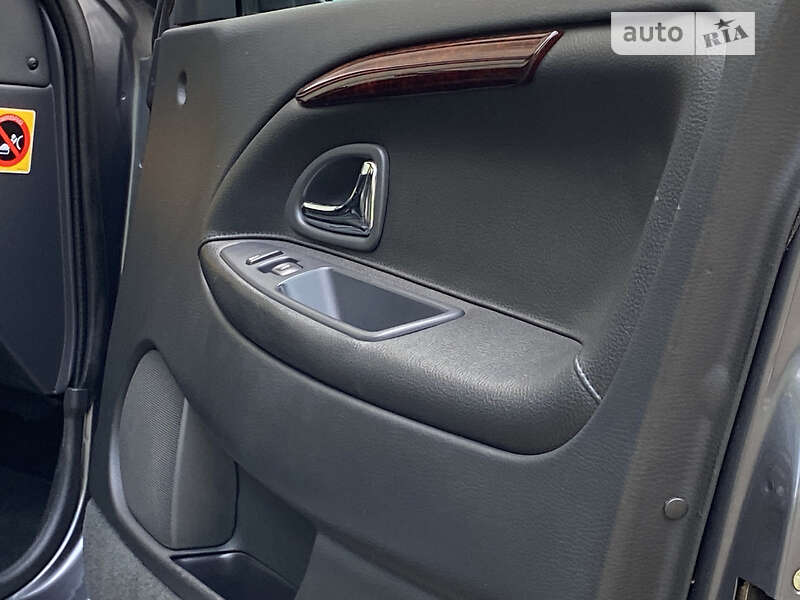 Универсал Volvo V40 2004 в Калуше