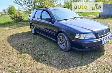 Универсал Volvo V40 1999 в 