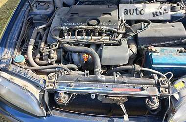 Универсал Volvo V40 1999 в 