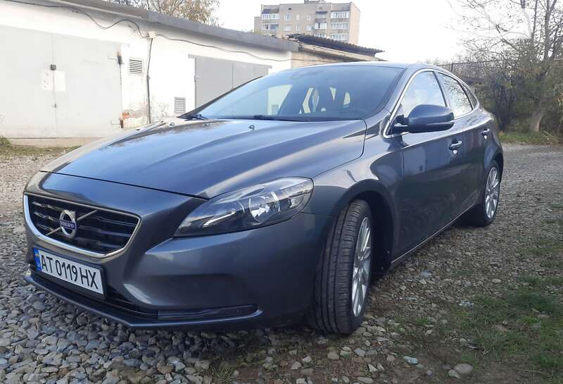 Volvo V40 2013 Volvo V40 2013