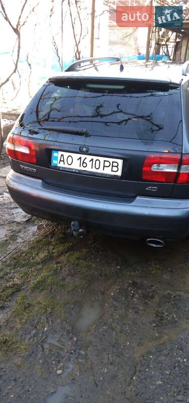 Универсал Volvo V40 2001 в Ужгороде