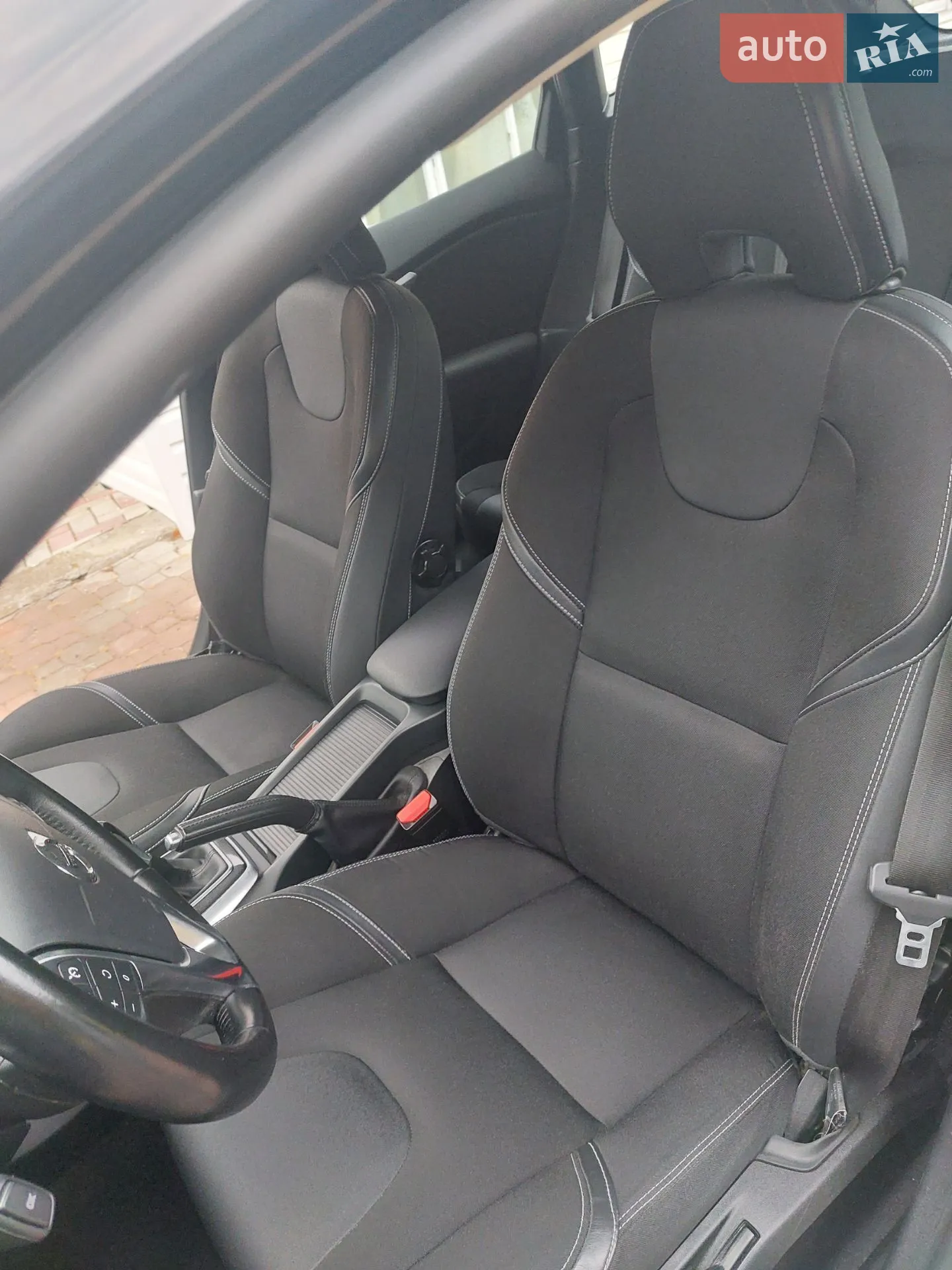 2017 Volvo V40 - мініатюра 13