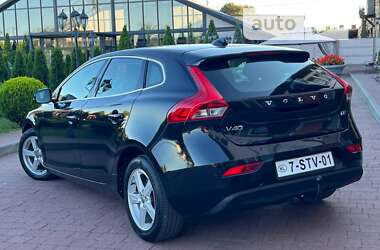 Хетчбек Volvo V40 2013 в Стрию