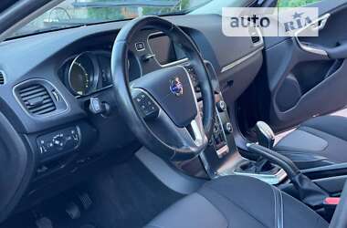 Хетчбек Volvo V40 2013 в Стрию