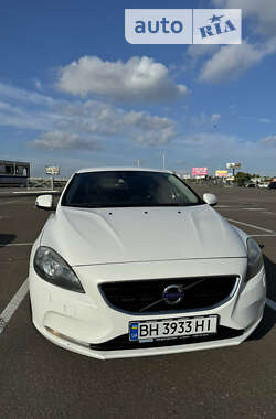 Хетчбек Volvo V40 2013 в Ізмаїлі