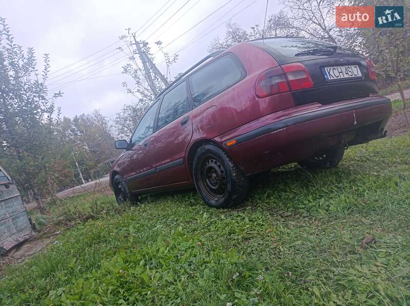 Универсал Volvo V40 1997 в Дунаевцах