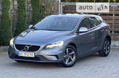 Хэтчбек Volvo V40 2017 в Стрые