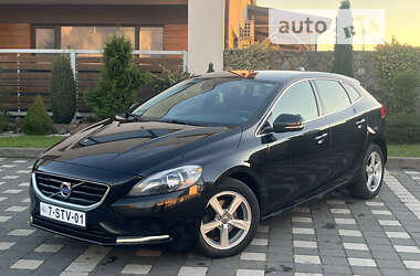 Хетчбек Volvo V40 2013 в Стрию