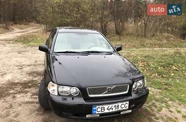 Универсал Volvo V40 2002 в Прилуках