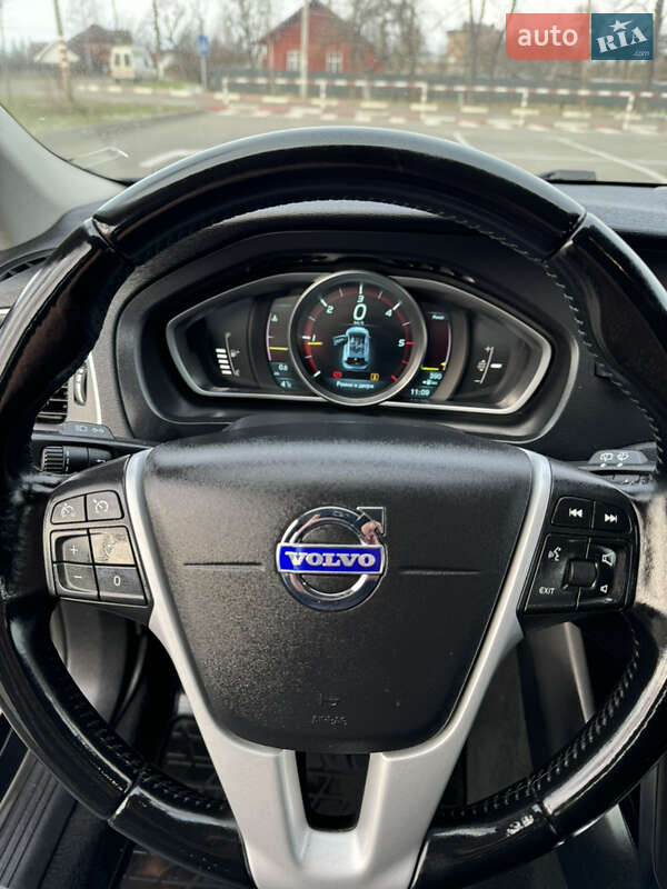 Хэтчбек Volvo V40 2013 в Коломые