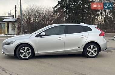 Хетчбек Volvo V40 2012 в Трускавці