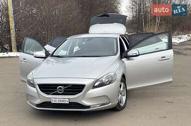 Хетчбек Volvo V40 2012 в Трускавці