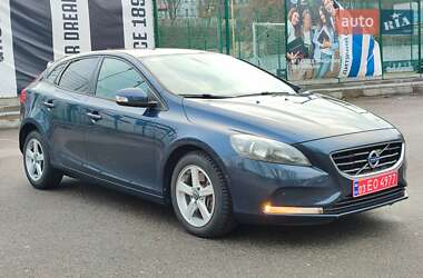 Хетчбек Volvo V40 2012 в Києві