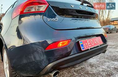 Хетчбек Volvo V40 2012 в Києві