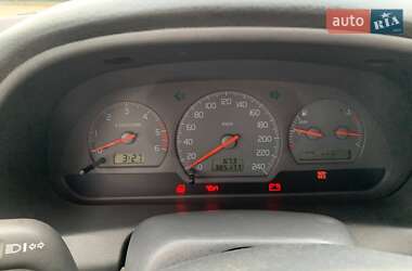 Универсал Volvo V40 2001 в 