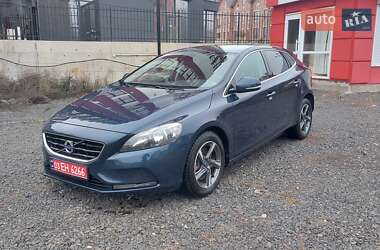 Хэтчбек Volvo V40 2014 в Луцке