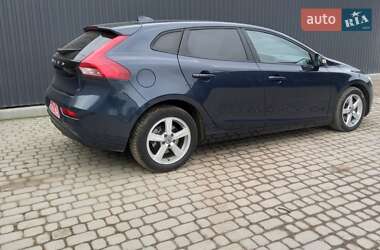 Хетчбек Volvo V40 2013 в Львові