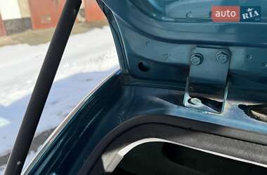 Универсал Volvo V40 2001 в 
