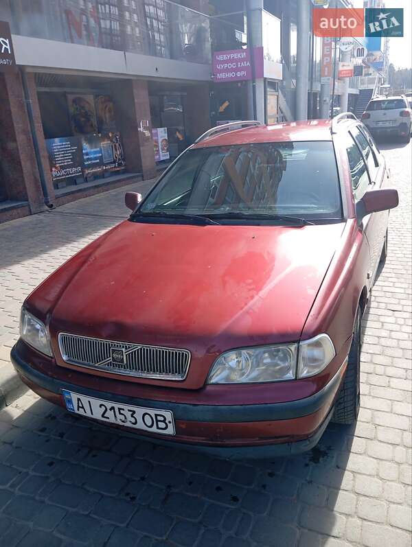 Volvo V40 1997