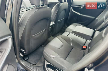 Хэтчбек Volvo V40 2014 в 