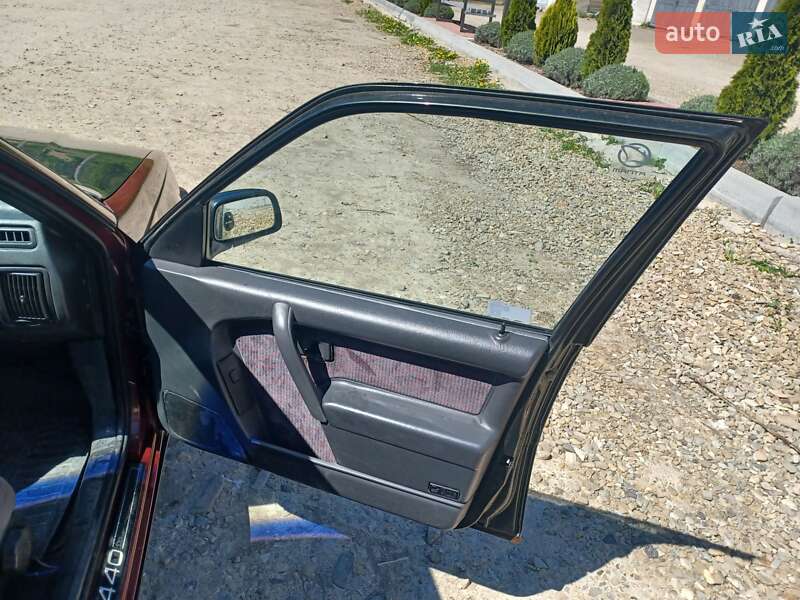 Універсал Volvo V40 1996 в Старому Самборі