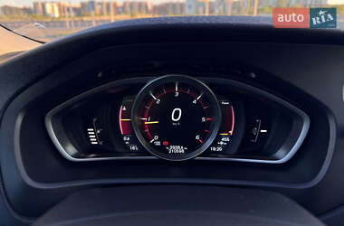 Хетчбек Volvo V40 2014 в Києві
