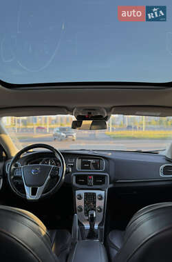 Хетчбек Volvo V40 2014 в Києві