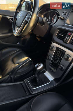 Хетчбек Volvo V40 2014 в Києві