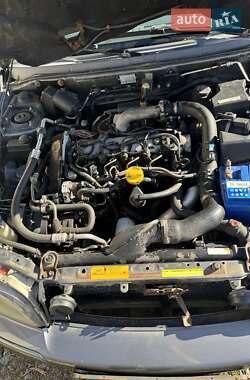 Універсал Volvo V40 2004 в 