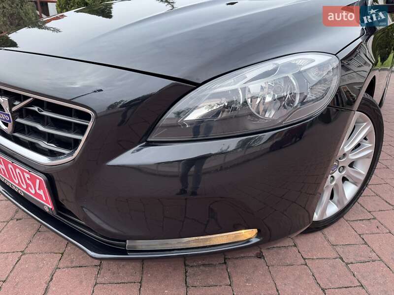 Хетчбек Volvo V40 2013 в Стрию