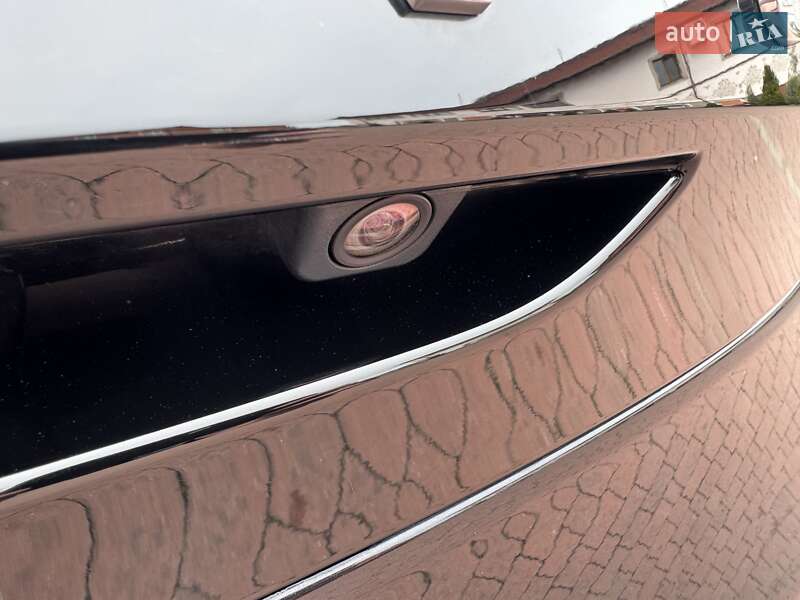 Хетчбек Volvo V40 2013 в Стрию