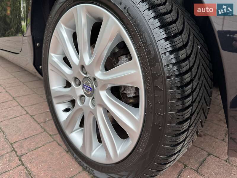 Хетчбек Volvo V40 2013 в Стрию