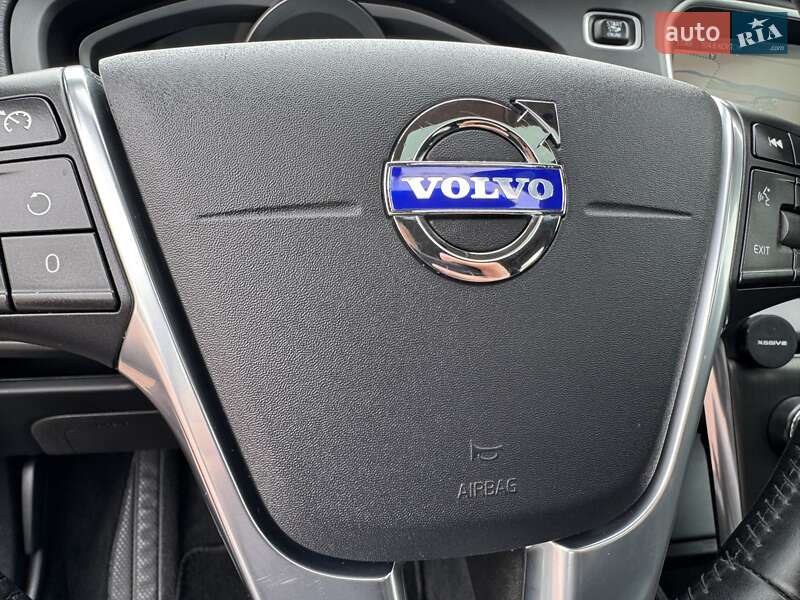 Хетчбек Volvo V40 2013 в Стрию