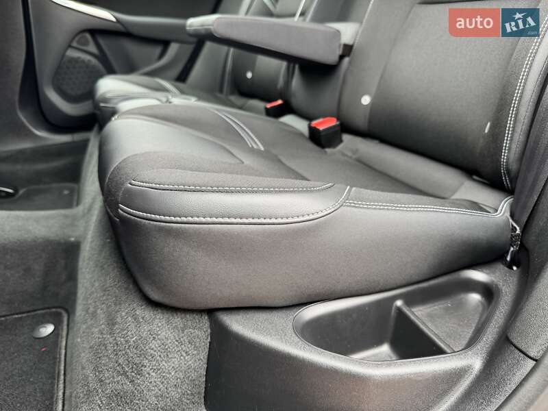 Хетчбек Volvo V40 2013 в Стрию