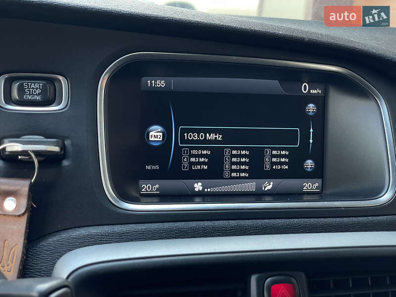 Хэтчбек Volvo V40 2014 в Бердичеве