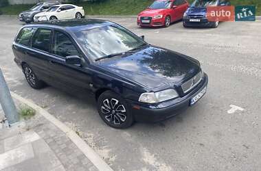 Универсал Volvo V40 1998 в Крюковщине