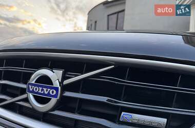 Хэтчбек Volvo V40 2013 в 