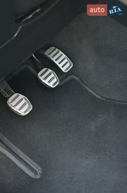 Хэтчбек Volvo V40 2013 в 