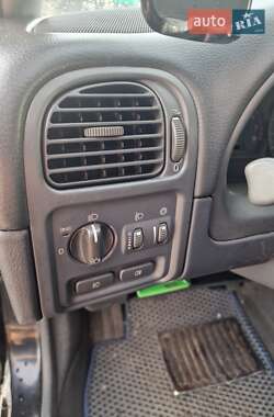 Универсал Volvo V40 2001 в 