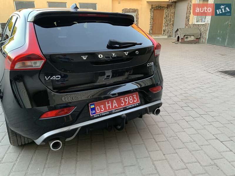 Хетчбек Volvo V40 2019 в Бродах