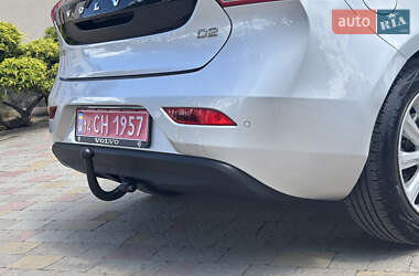 Хэтчбек Volvo V40 2014 в 