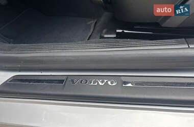 Хэтчбек Volvo V40 2014 в 