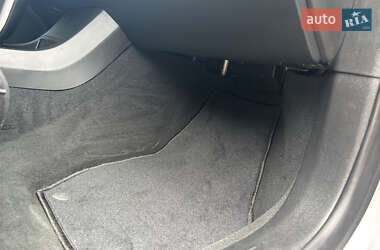 Хэтчбек Volvo V40 2014 в 