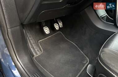 Хэтчбек Volvo V40 2014 в 