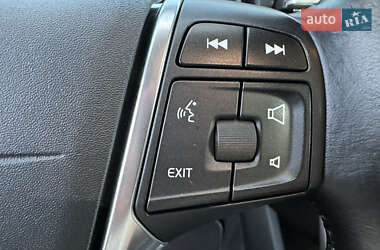 Хэтчбек Volvo V40 2014 в 